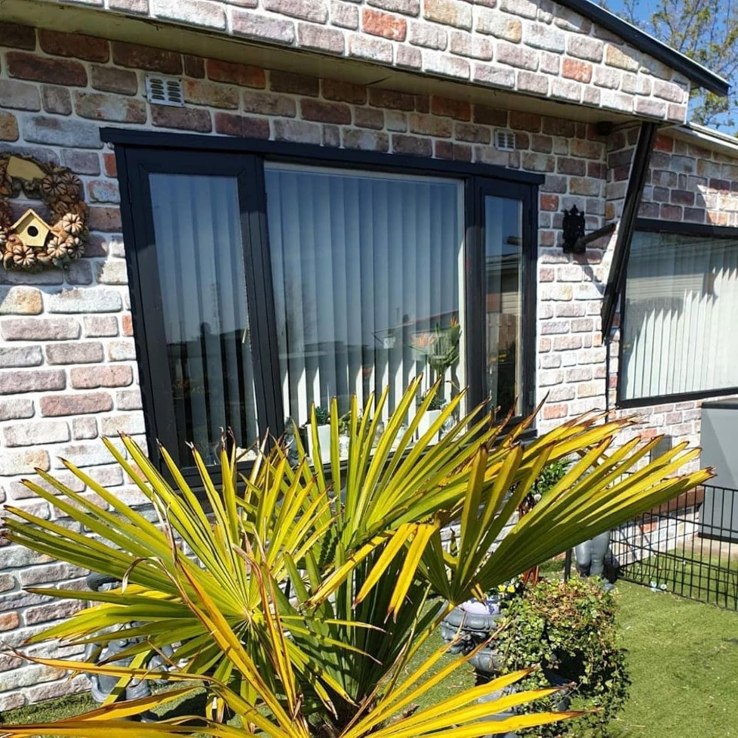 Dundee Deco 3D Wall Panels Faux Brick - Cladding, Brown Beige Stone Look Wall Paneling, Styrofoam Facing for Living Room, Kitchen, Bathroom, Balcony, Bedroom, Set of 10, Covers 53 sq ft