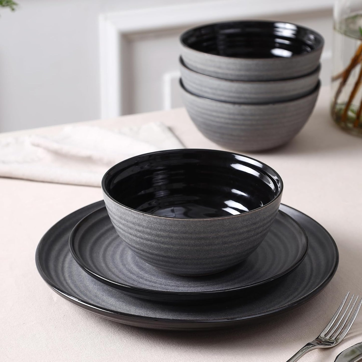 Stone Lain Dua 4-Piece Bowl Set Stoneware, Black