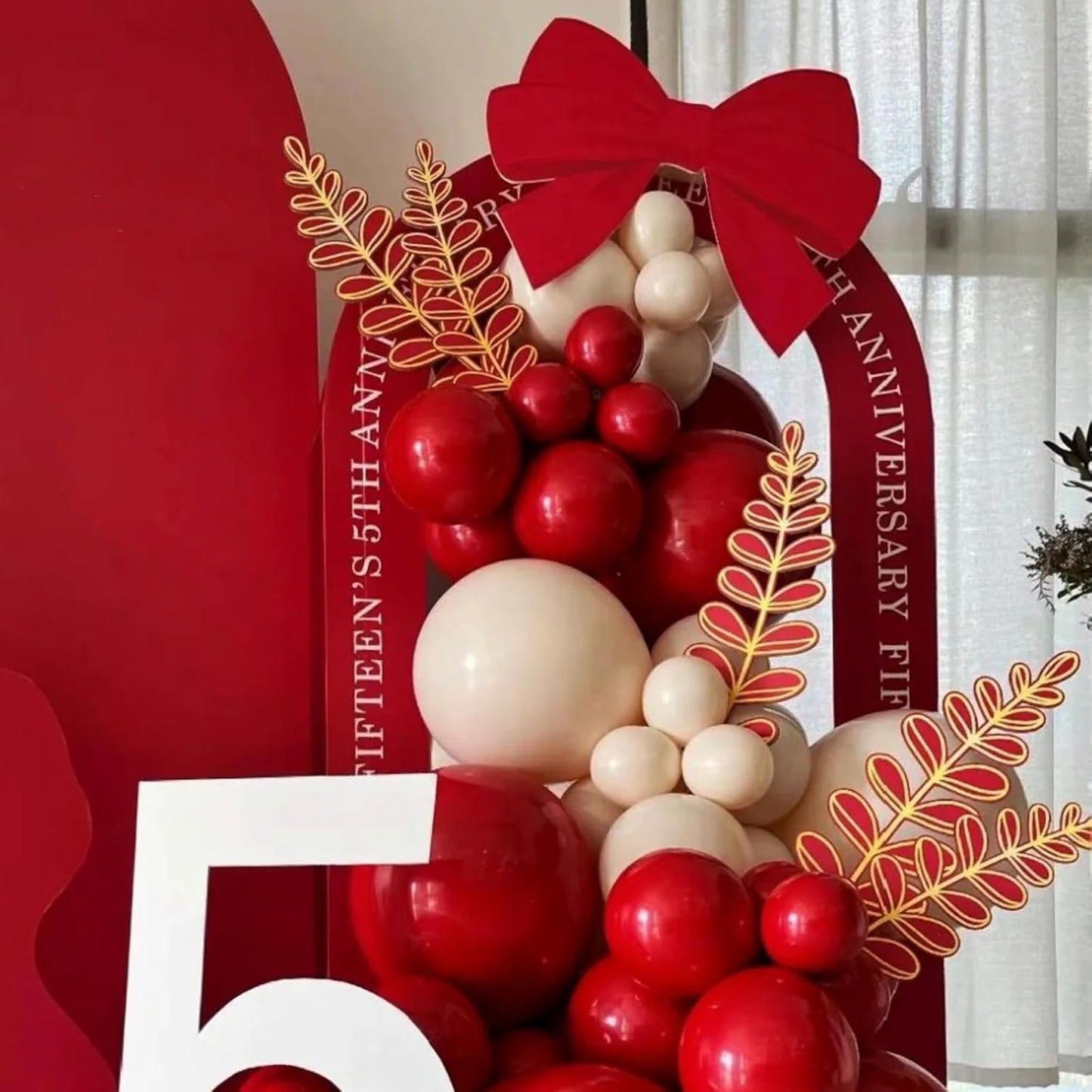 130pcs Ruby Red Balloons Different Sizes 18" 12" 10" 5" Dark Red Latex Balloon Garland Arch Kit for Birthday Baby Shower Graduation Wedding Valentine's Day Christmas Party Decorations