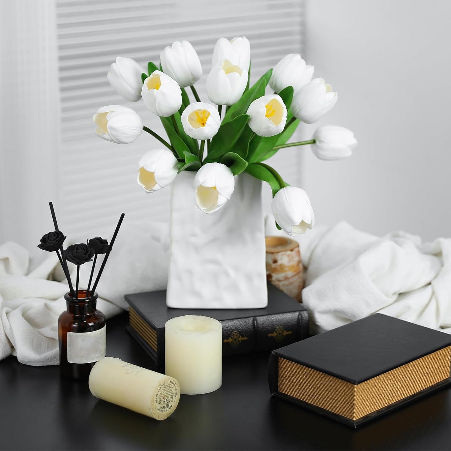 White Artificial Tulips, 2 Bundles 14Pcs, Fake Tulips Artificial Flowers, 2 x 2.4 Inch Large Flower Head Big Tulip, Easter Valentine's Day Mother's Day Home Decoration Flowers