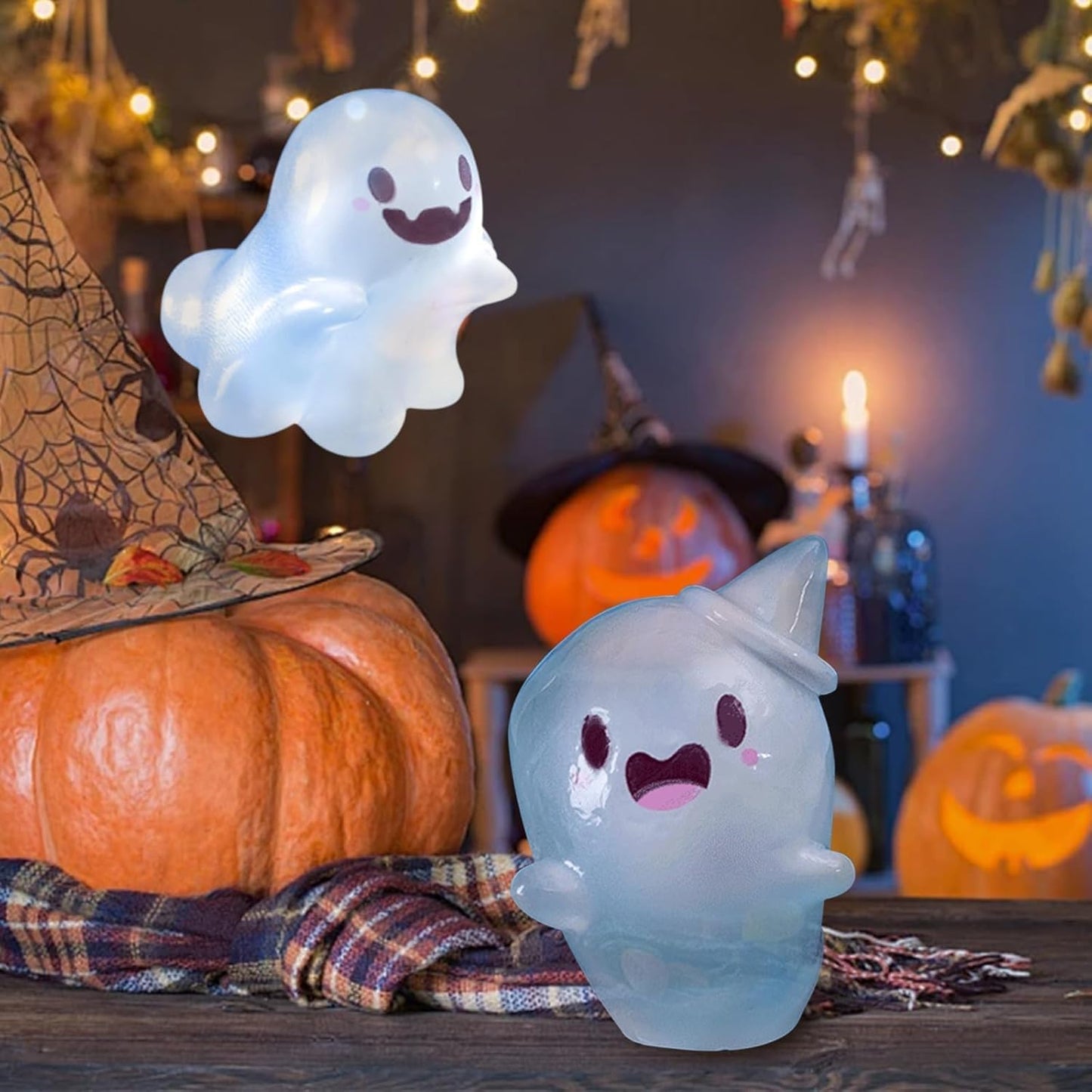 32 Sets Halloween Mini Ghost Figures with Box, Glow in The Dark Mini Resin Ghosts, Luminous Ghost Miniature Resin Figurines for Halloween Party Favors (1PCS D)