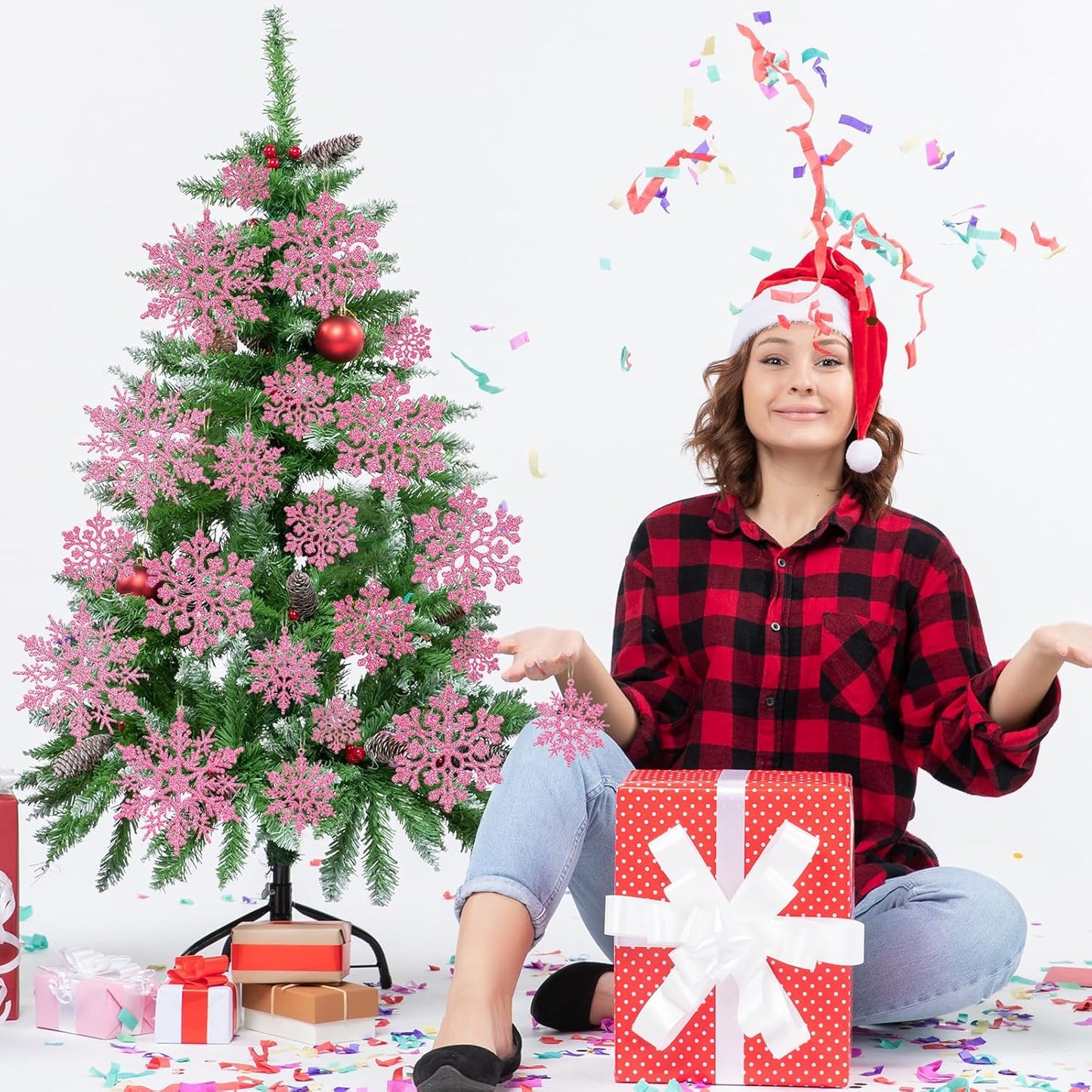 36pcs Christmas Light Pink Snowflake Ornaments Plastic Glitter Snow Flakes Ornaments for Winter Christmas Tree Decorations Size Varies Craft Snowflakes