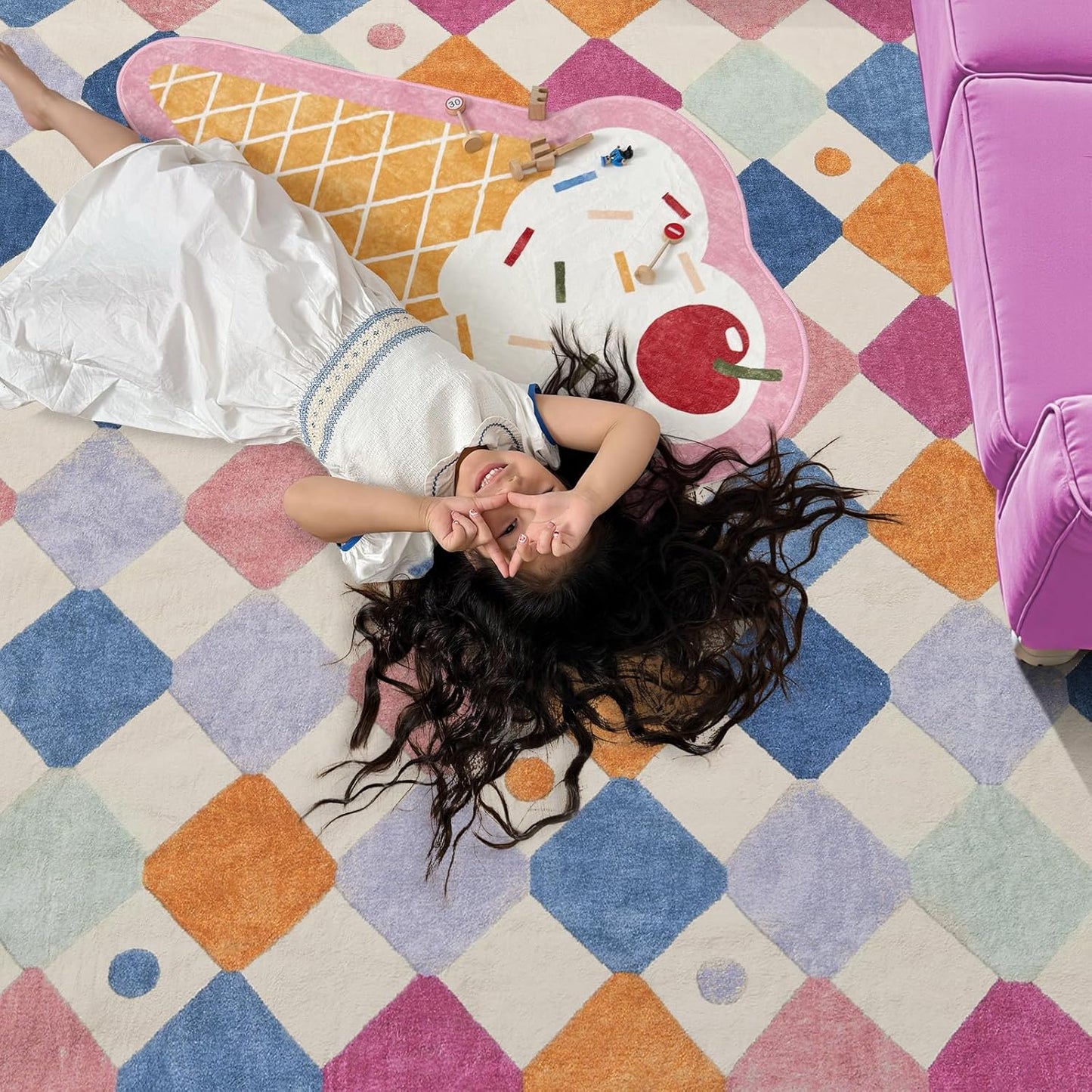 jinchan Runner Rug 2x5 Kids Hallway Washable Rug Indoor Soft Non Slip Modern Diamond Carpet for Nursery Room Bedroom Kitchen Laundry Room Berries on Cream