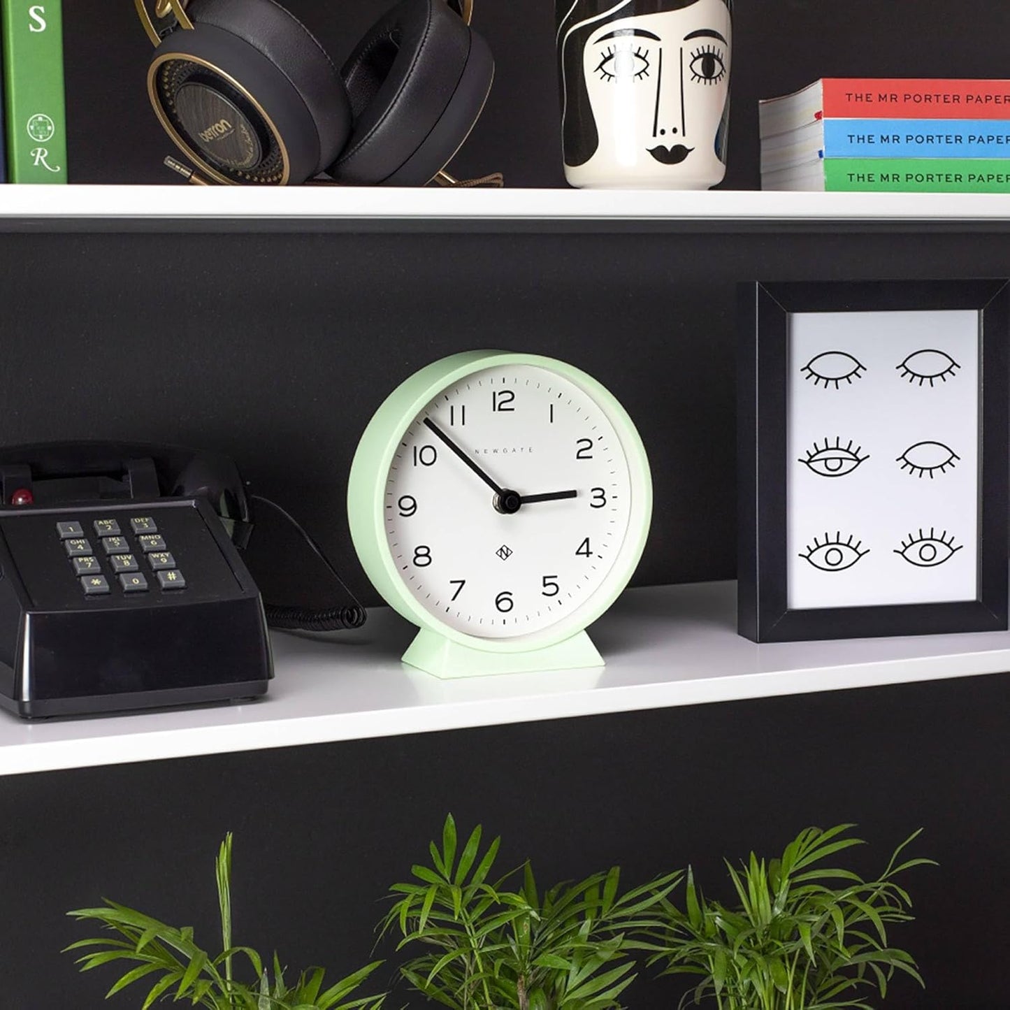 NEWGATE® M Mantel Echo Desk Clock | Modern Round Design | Neo Mint Green | Easy to Read Numbers | Contemporary Style for Desk, Table, Shelf or Bedside