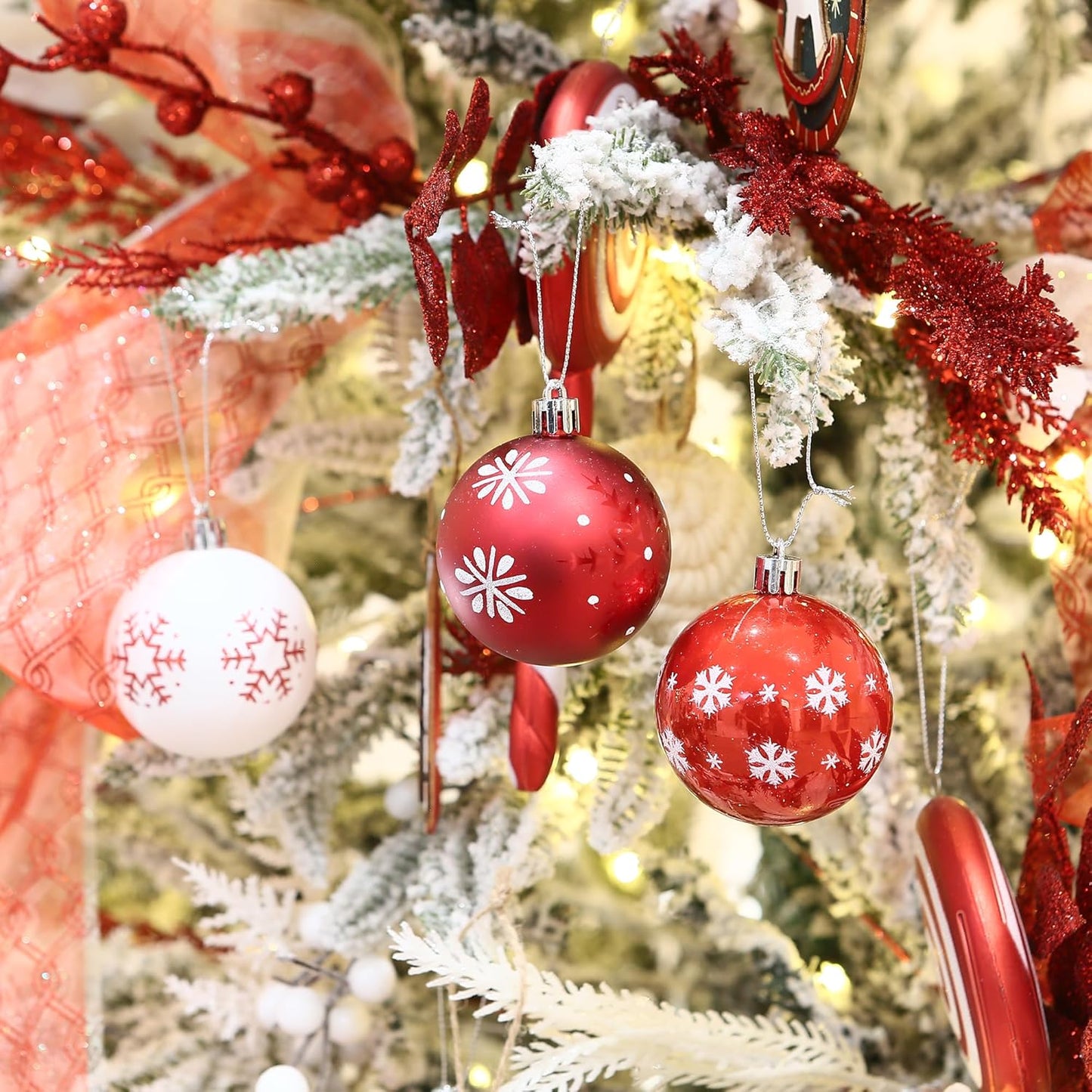 Sea Team 60mm/2.36" Delicate Contrast Color Theme Painting & Glittering Christmas Tree Pendants Decorative Hanging Christmas Baubles Balls Ornaments Set - 30 Pieces (Red & White)