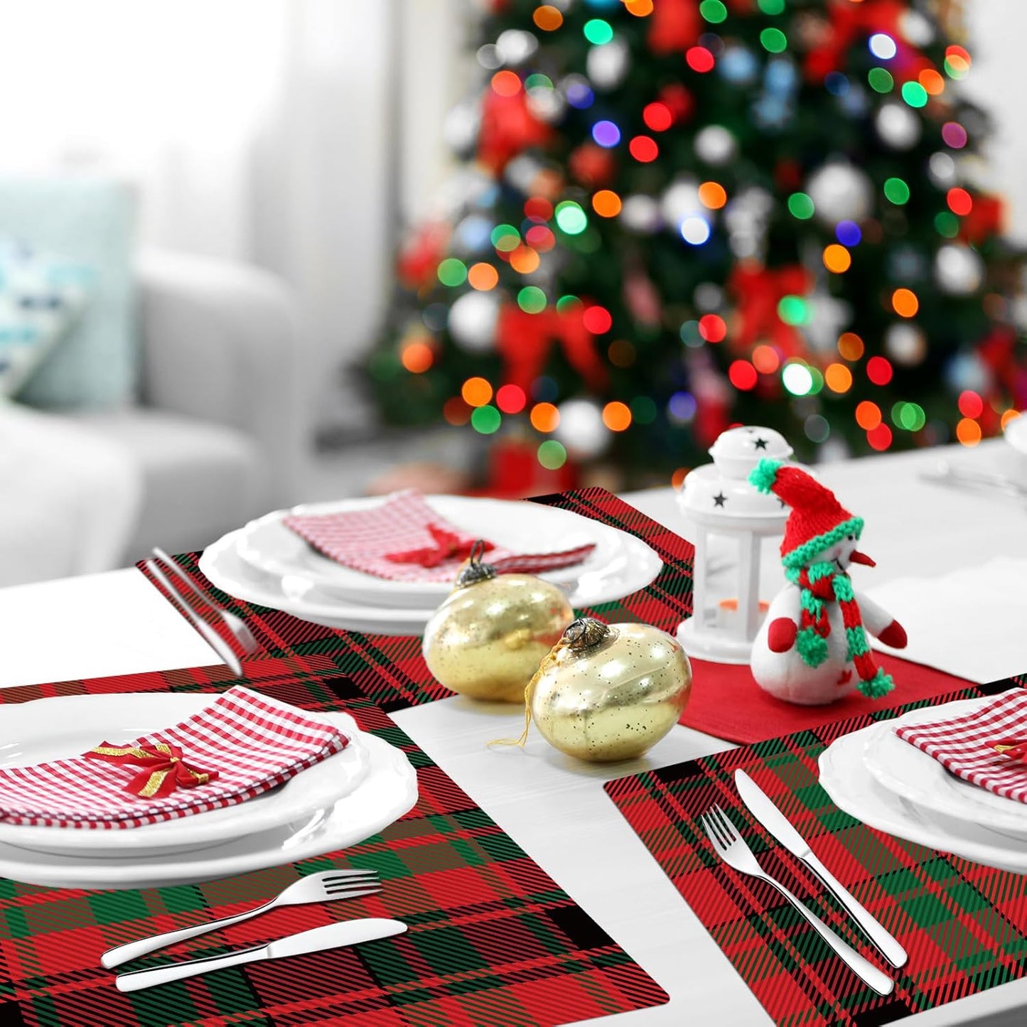 Christmas Placemats Set of 6 Red and Green Plaid Plastic Table Mats Recyclable Place Mats Washable Farmhouse Holiday Table Decoration for Indoor Outdoor Christmas Party Kitchen Dining
