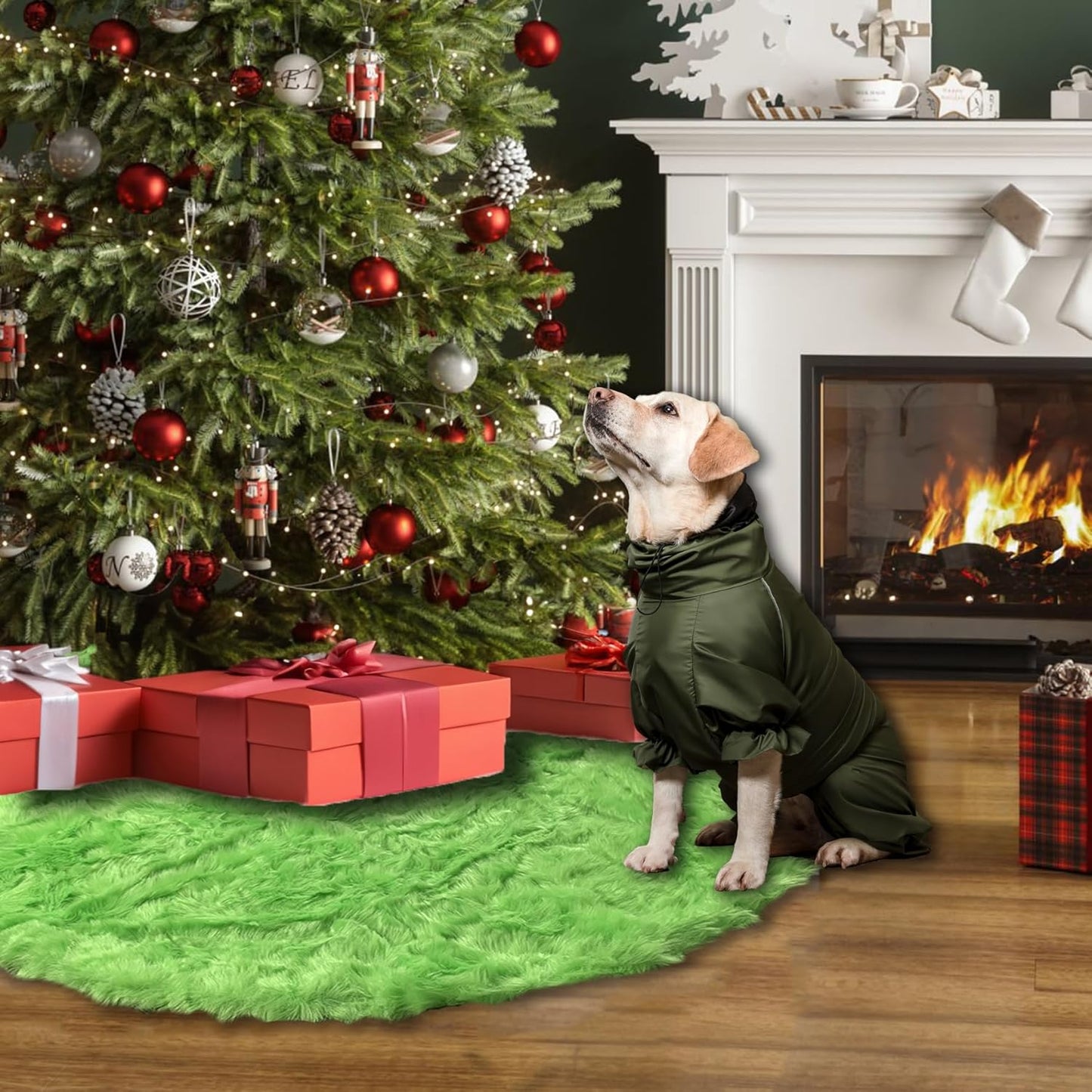 AOGU 60 Inch Faux Fur Christmas Tree Skirt Green Plush Skirt for Merry Christmas Party Christmas Tree Decoration
