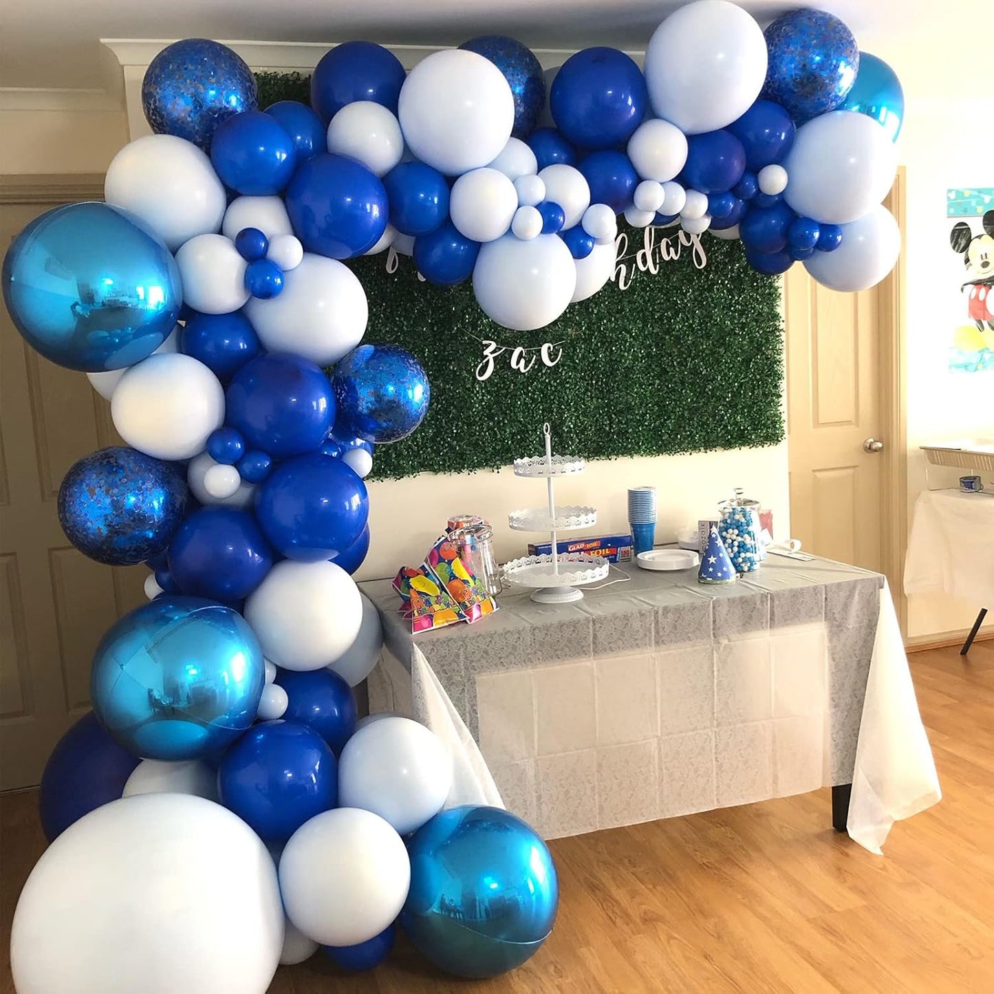 130pcs Royal Blue Balloons Different Sizes 18" 12" 10" 5" Party Latex Balloons for Birthday Graduation Baby Shower Anniversary Nautical Party Decorations