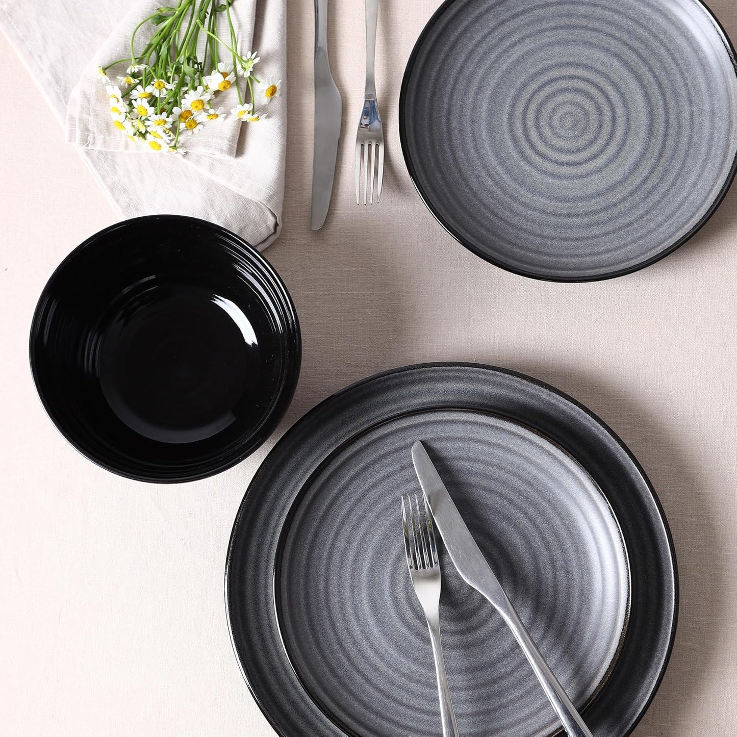 Stone Lain Dua 4-Piece Salad Plate Set Stoneware, Black